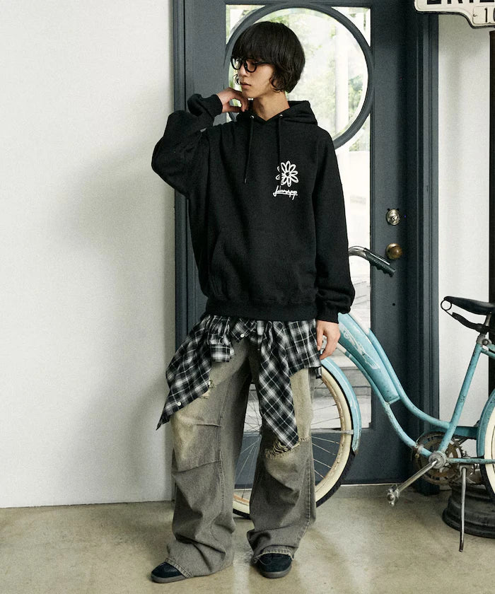 LOVE POP STUDIO FLOWER GRAPHIC HOODIE【Limited Edition】