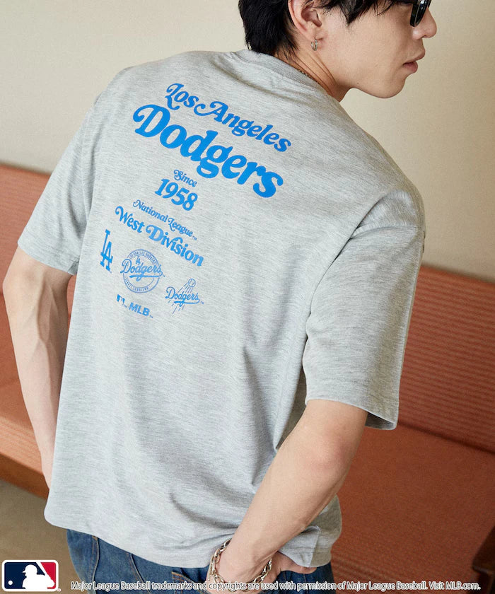 MLB Typography Logo T-Shirt