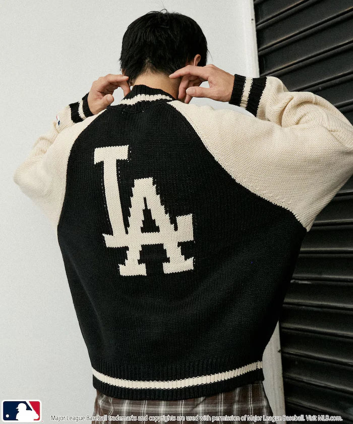 Custom ZIP KNIT CARDIGAN