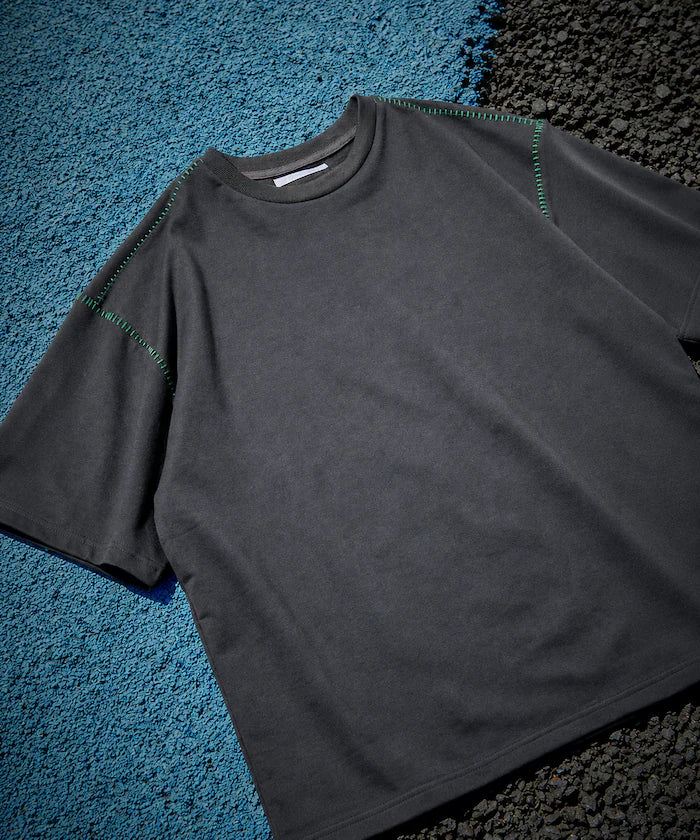 Box Silhouette Contrast Ladder Stitch Crew Neck T-Shirt