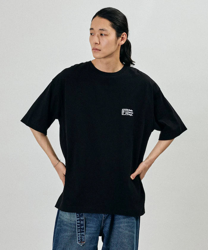 6 Ounce Front Logo Embroidered Crew Neck T-Shirt / One Point Design T-Shirt LEFT CHEST EMBROIDERY PSD