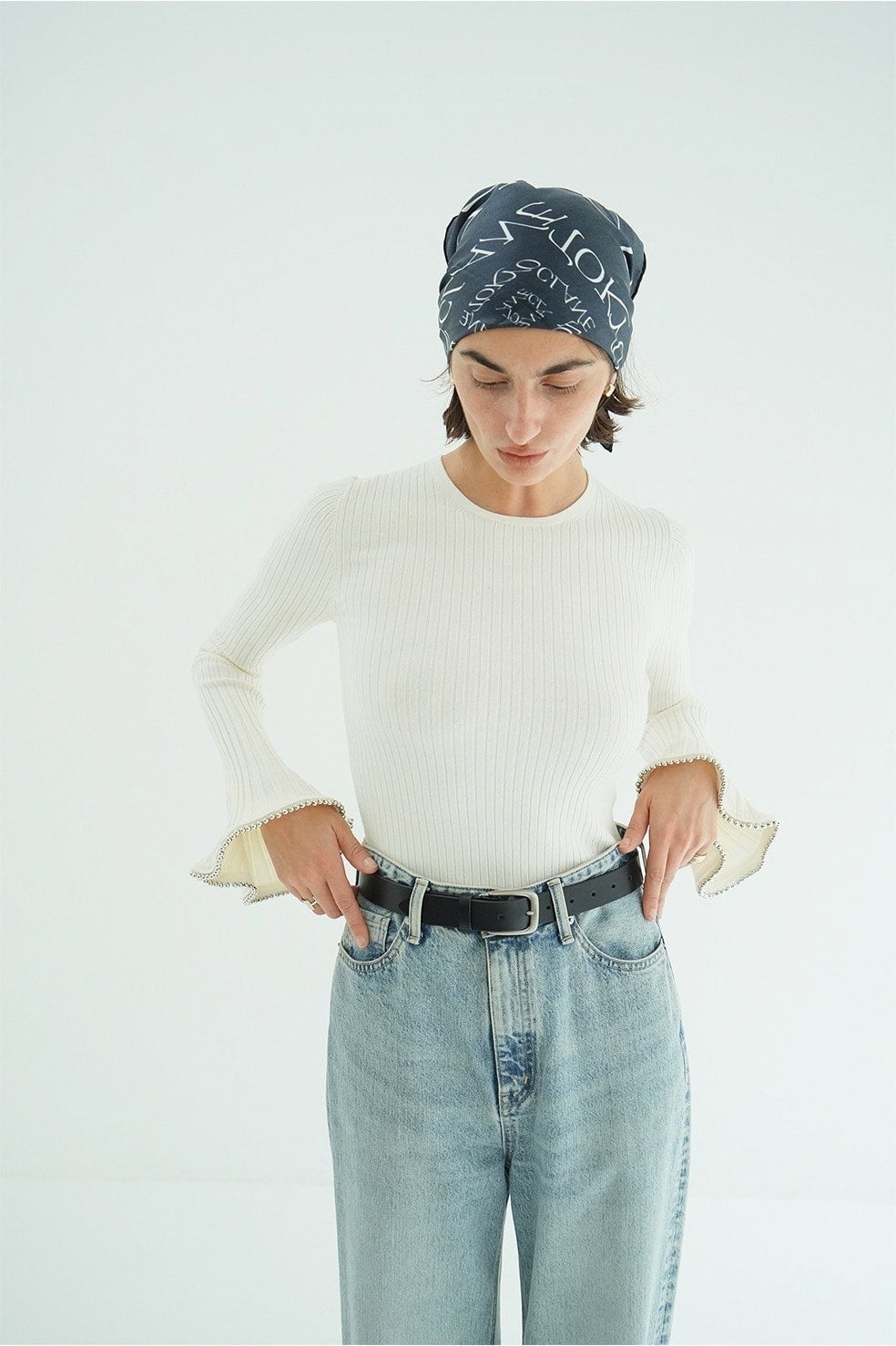 EMBELLISHED FRILL SLEEVE KNIT TOPS