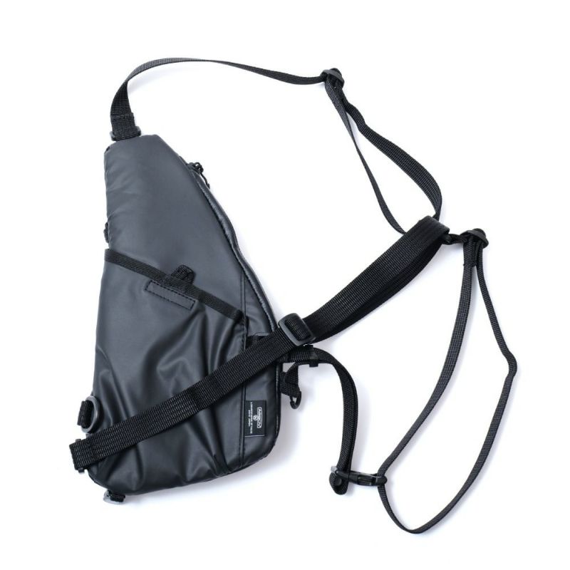 NYLON POLYCARBONATE HOLDER BAG BLACK