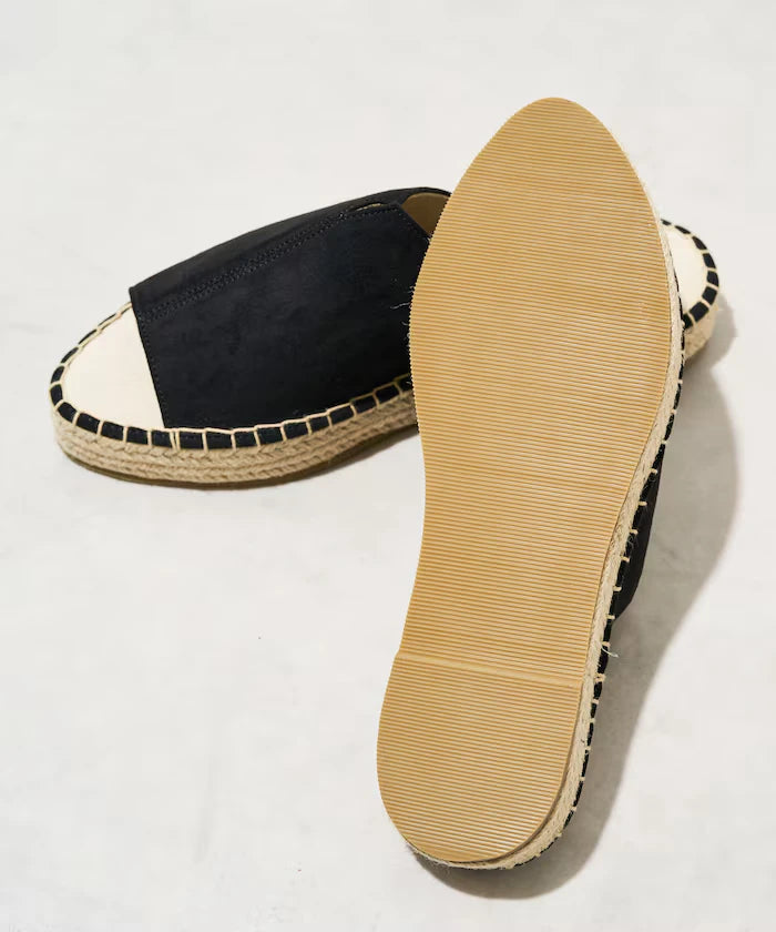 Espadrille-style sandals [36-38 size range]