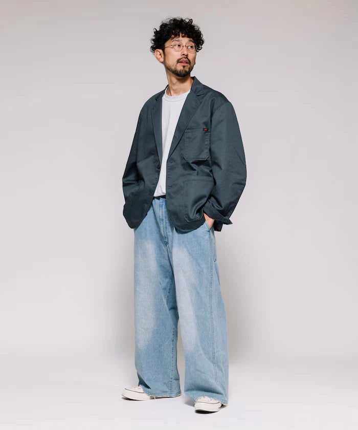 Wide Silhouette Straight Denim