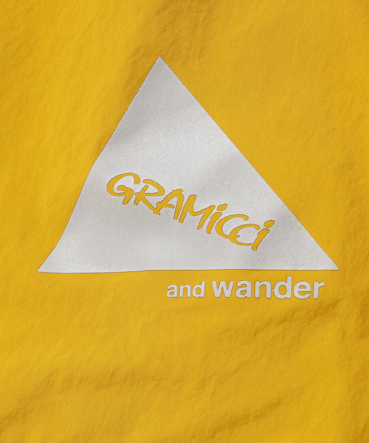 Gramicci × and wander  brushed nylon vest