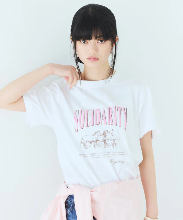 Comfortable Logo Horse Print Crew Neck T-Shirt