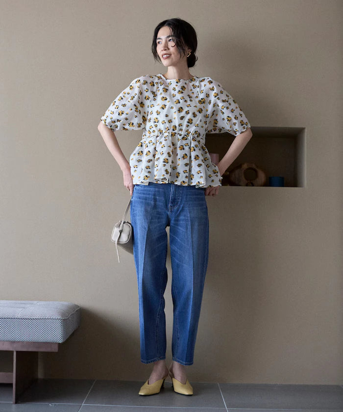 Flower Sheer Jacquard Volume Sleeve Peplum Blouse / 5 Minutes Sleeve