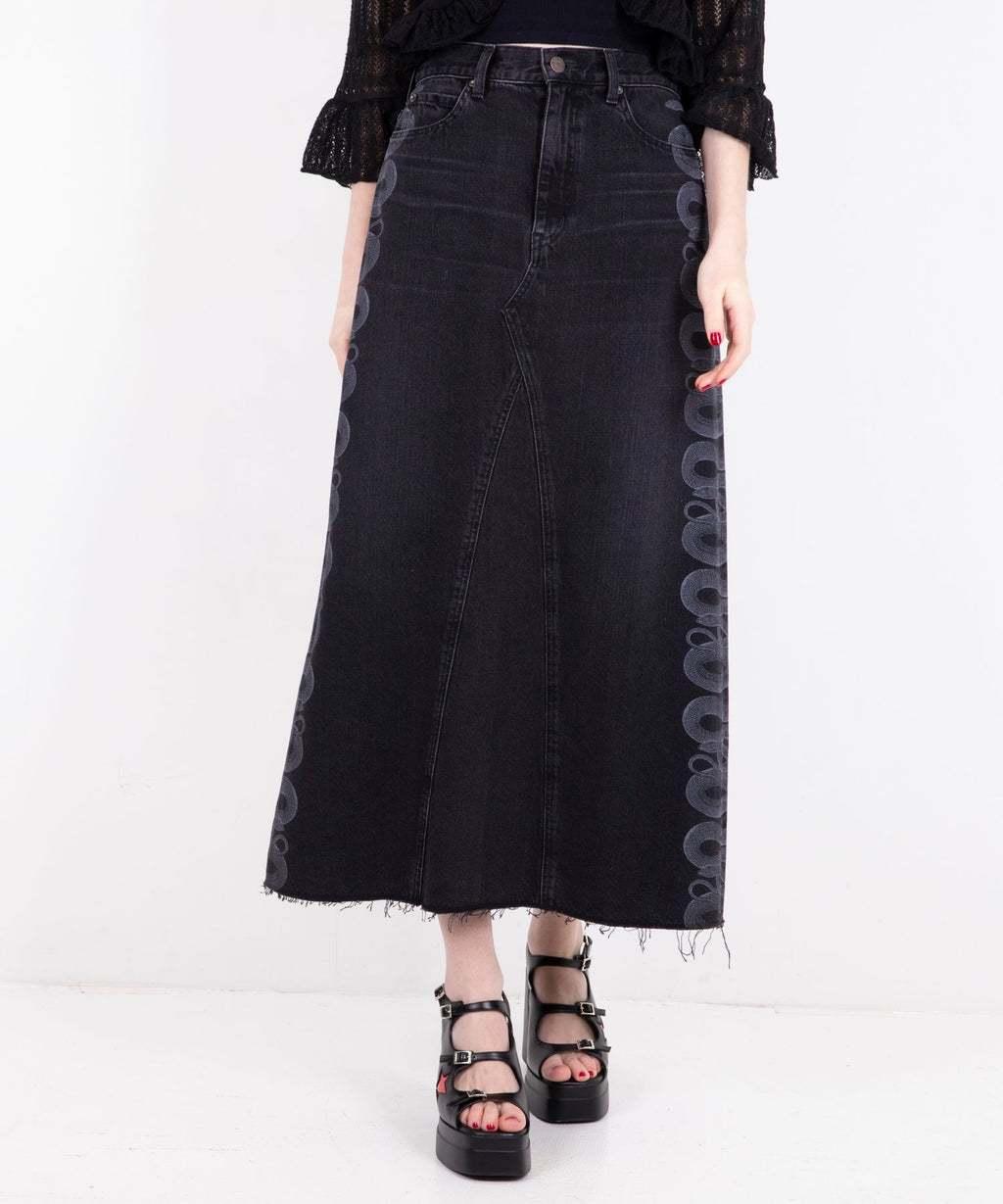 Snake Loop Remake Denim Skirt