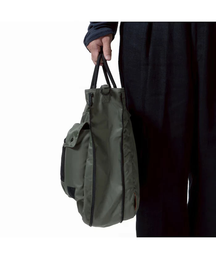EXPANDER HELMET TOTE BAG
