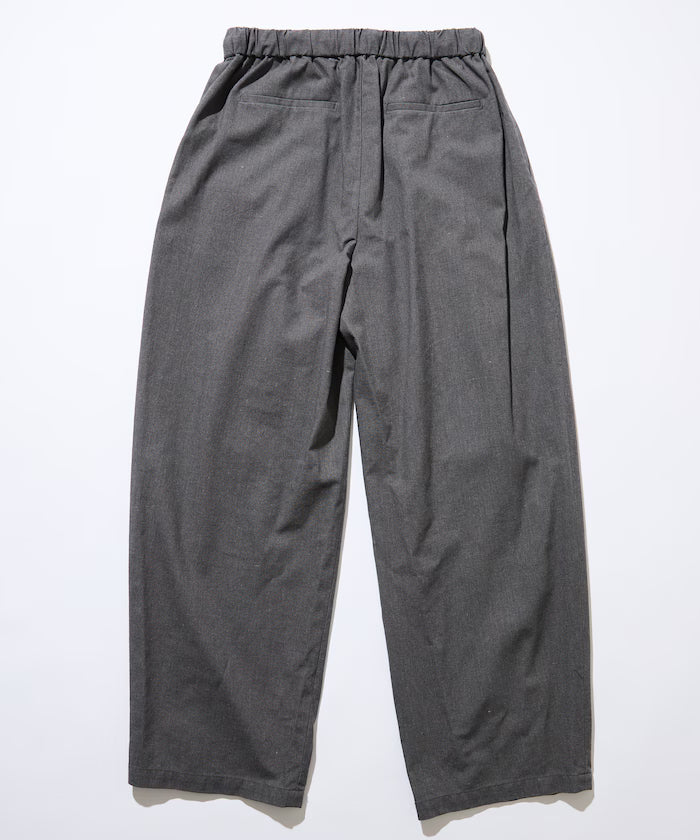 Wide Silhouette Linen Mix Tuck Easy Pants [Limited Edition]