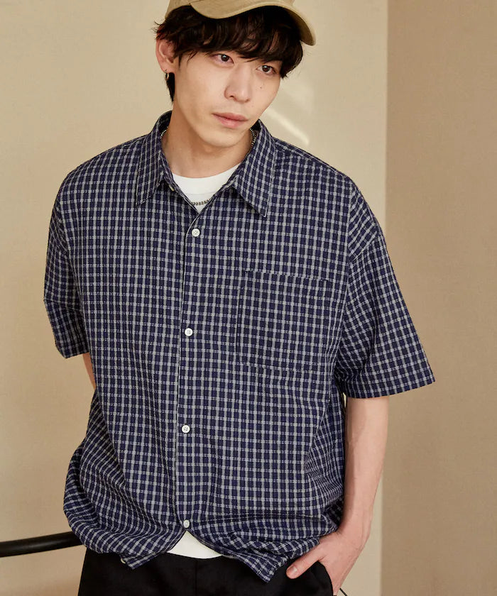 LOVE POP STUDIO Regular Color Half Sleeve Shirt Limited Edition