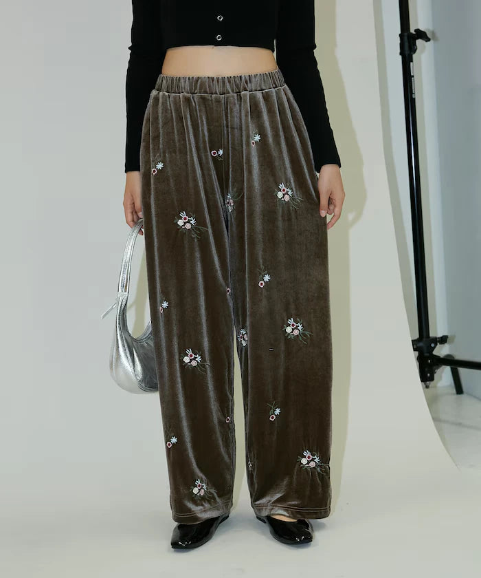 Flower Embroidery Velvet Easy Pants Limited Edition