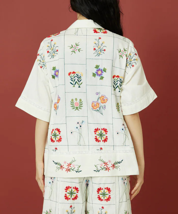 Patchwork Flower Embroidery Shirt
