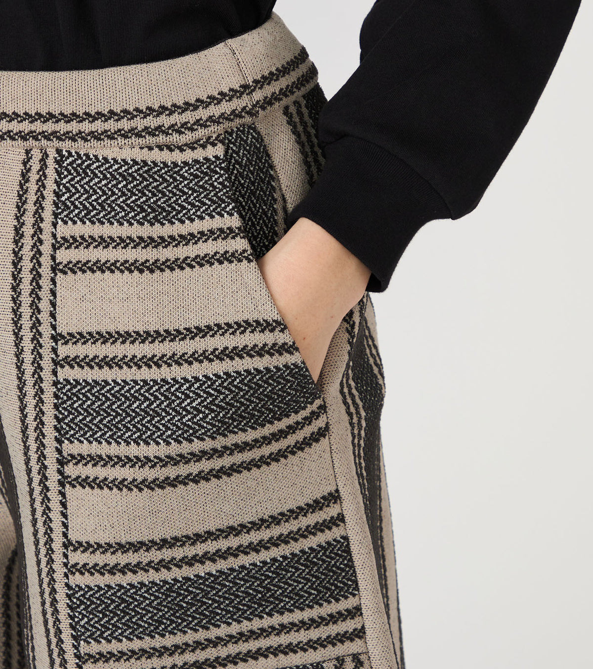 Knit Shorts