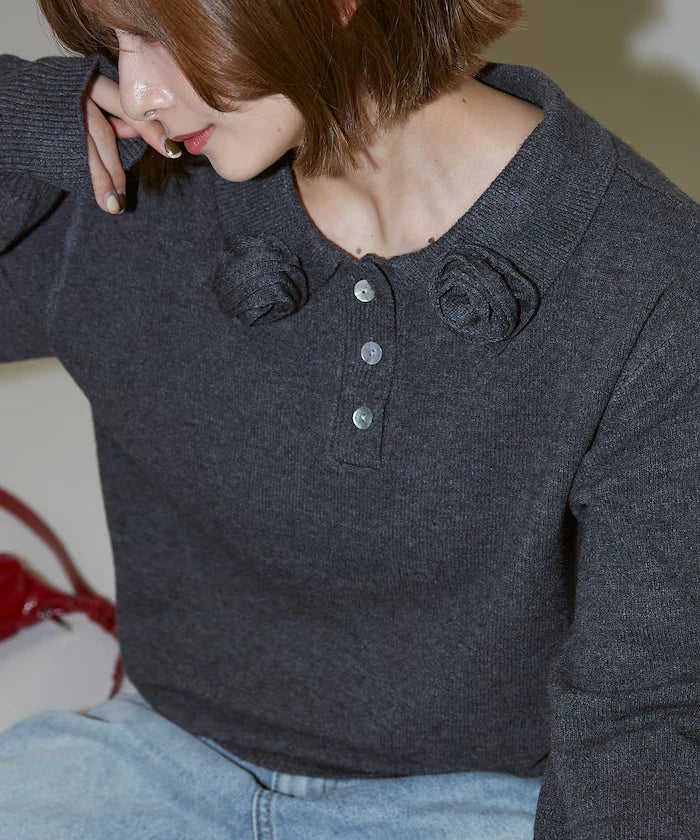 Polo knit pullover with flower motif - limited edition