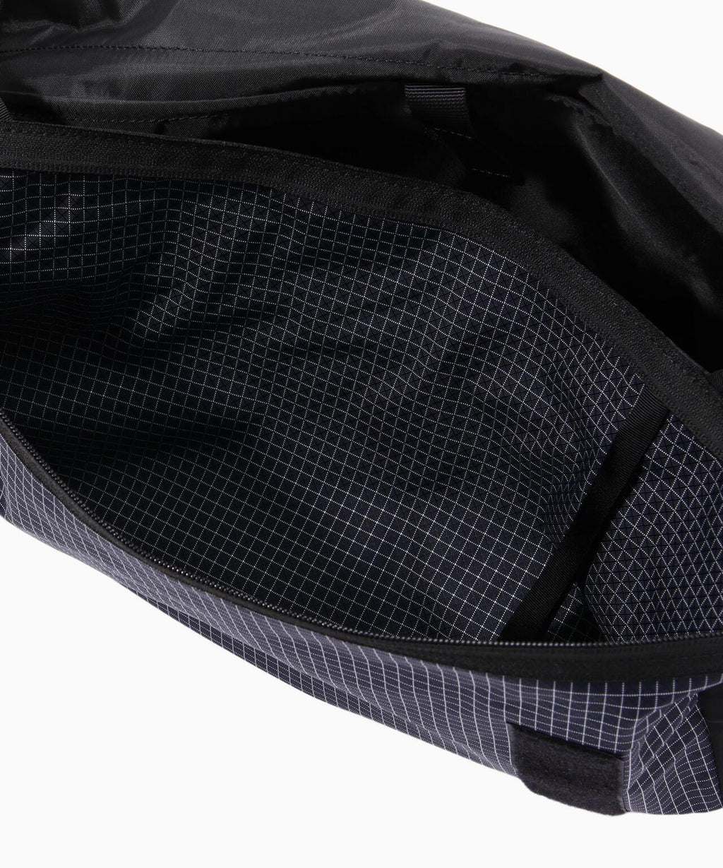 ocean rip messenger bag