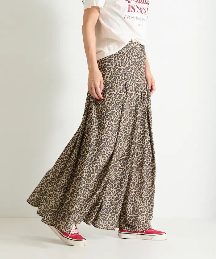 Double-Tuck Long Skirt