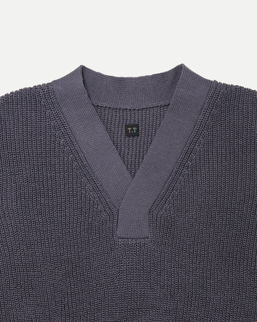 LOT.529 V NECK PULLOVER