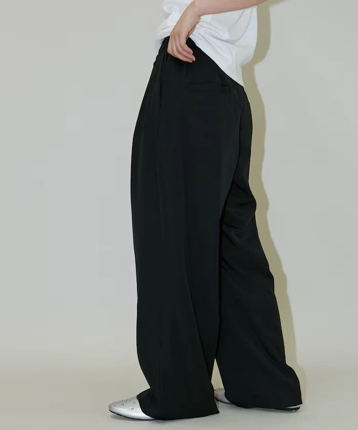 Color Tuck Slacks Pants Limited Release