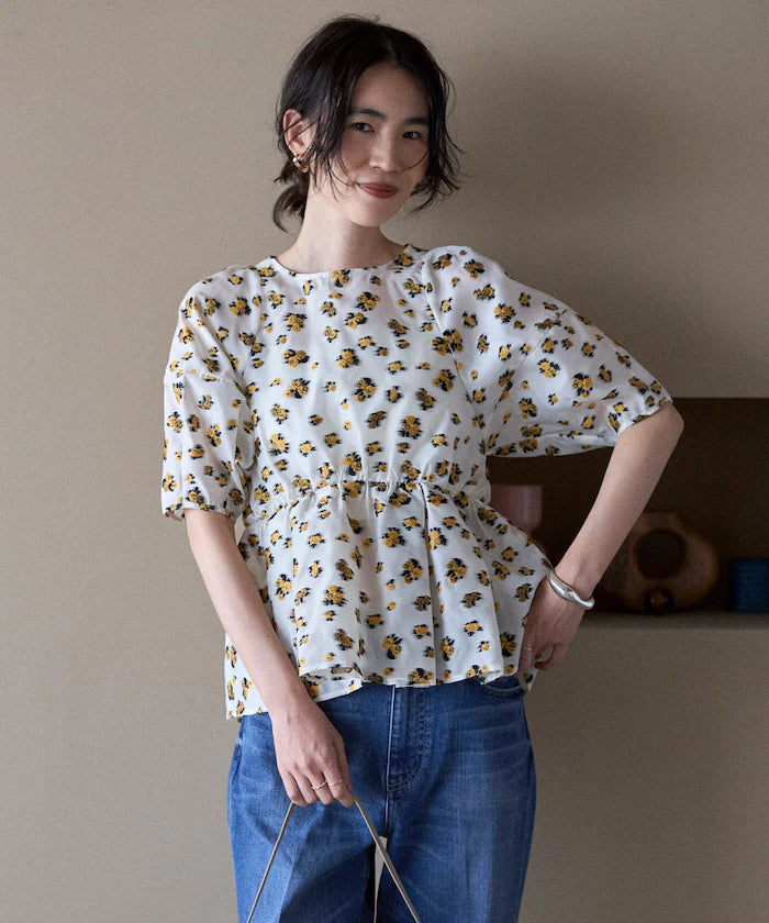 Flower Sheer Jacquard Volume Sleeve Peplum Blouse / 5 Minutes Sleeve