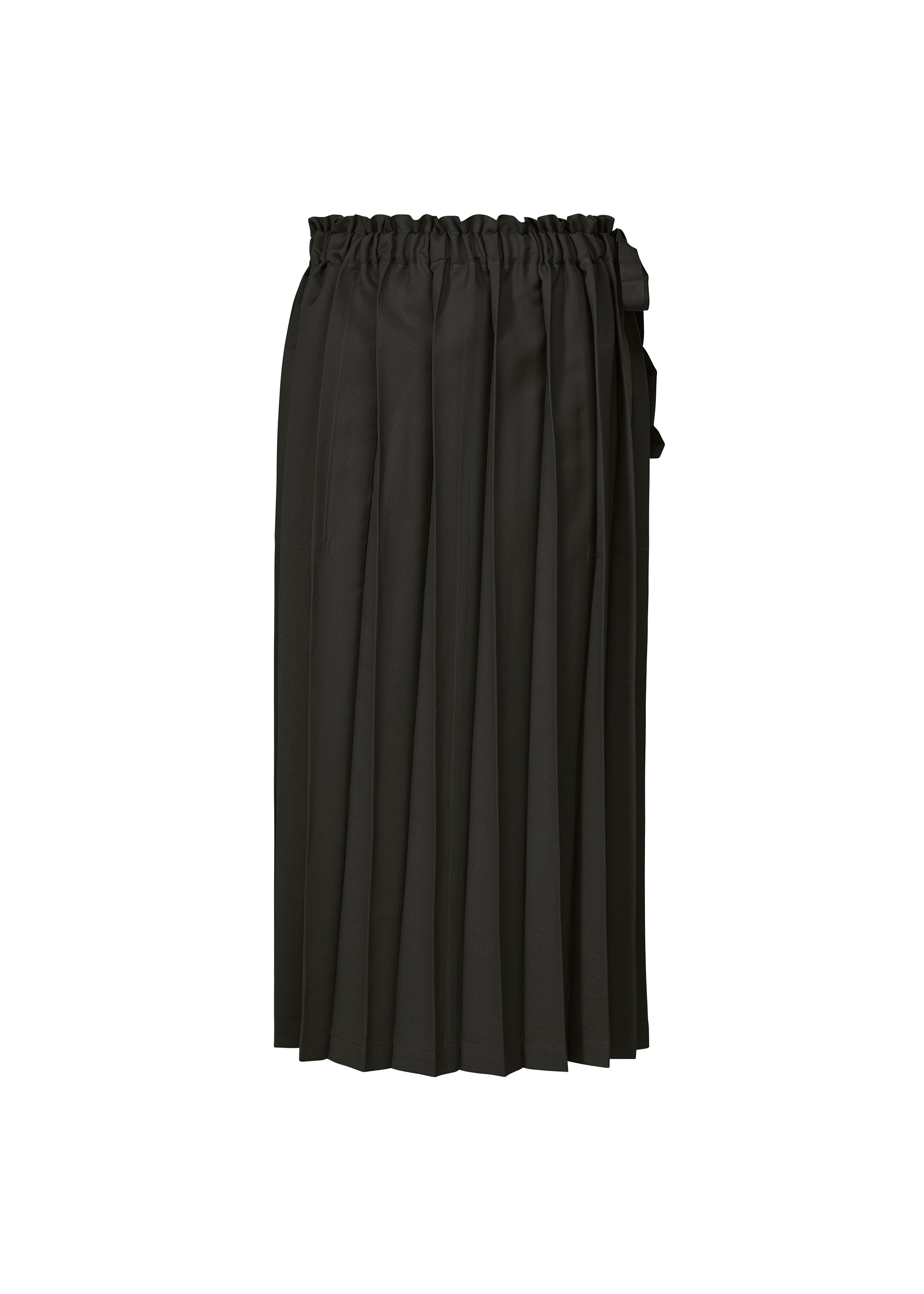 Cross Pleats