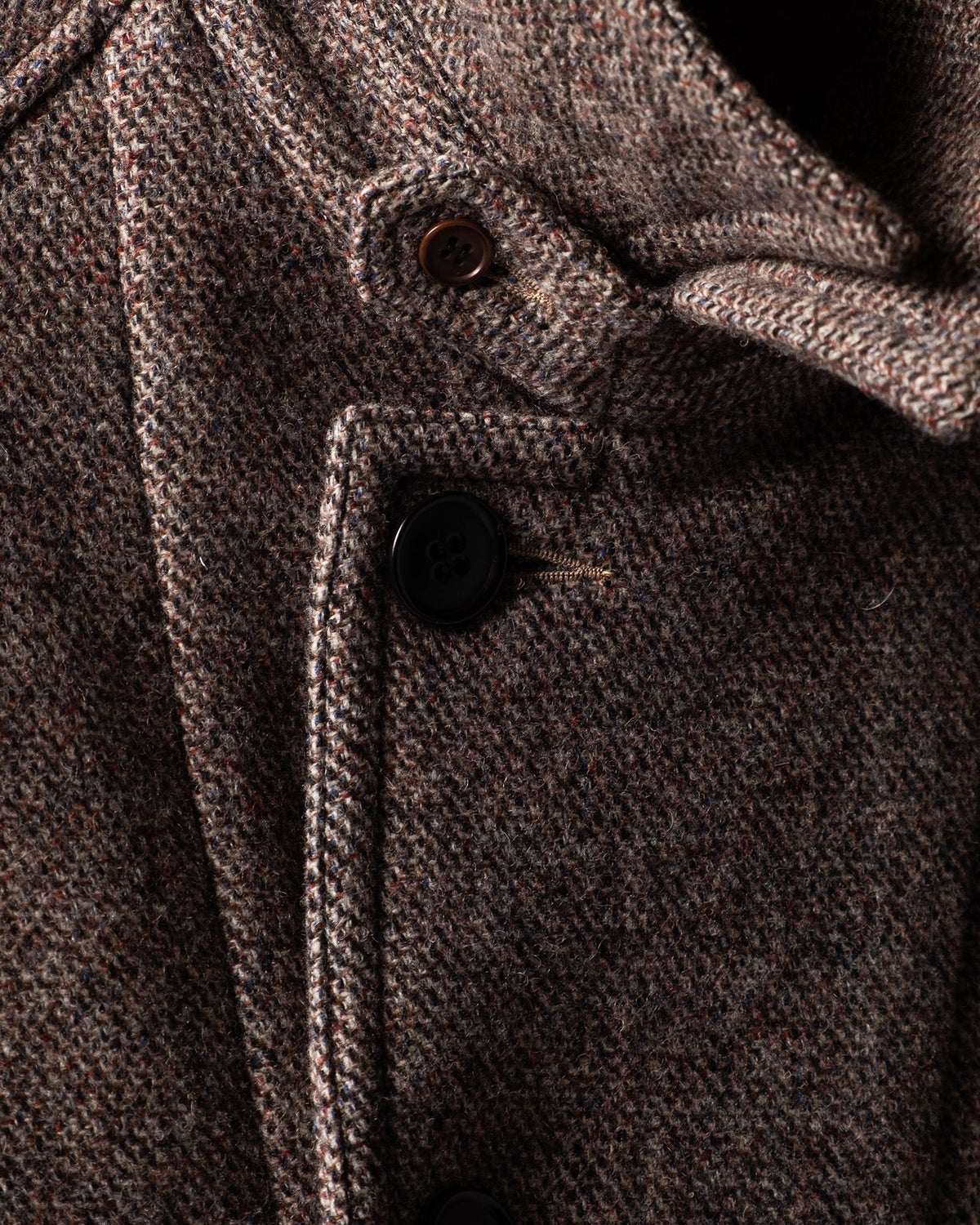 LOT.408 CHIN STRAP COAT