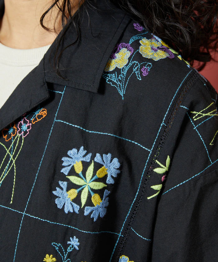 Patchwork Flower Embroidery Shirt