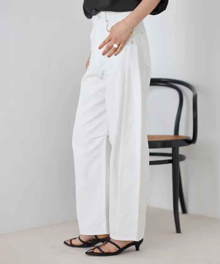 Heart Studs Curvy Denim / Wide Silhouette