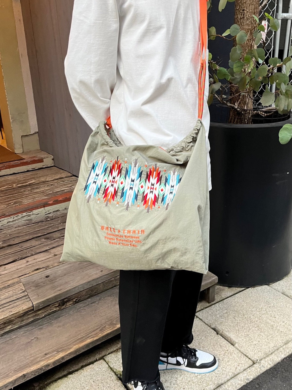 Native Large #11 Gray-301107