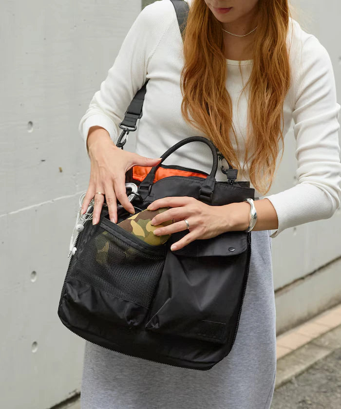EXPANDER HELMET TOTE BAG