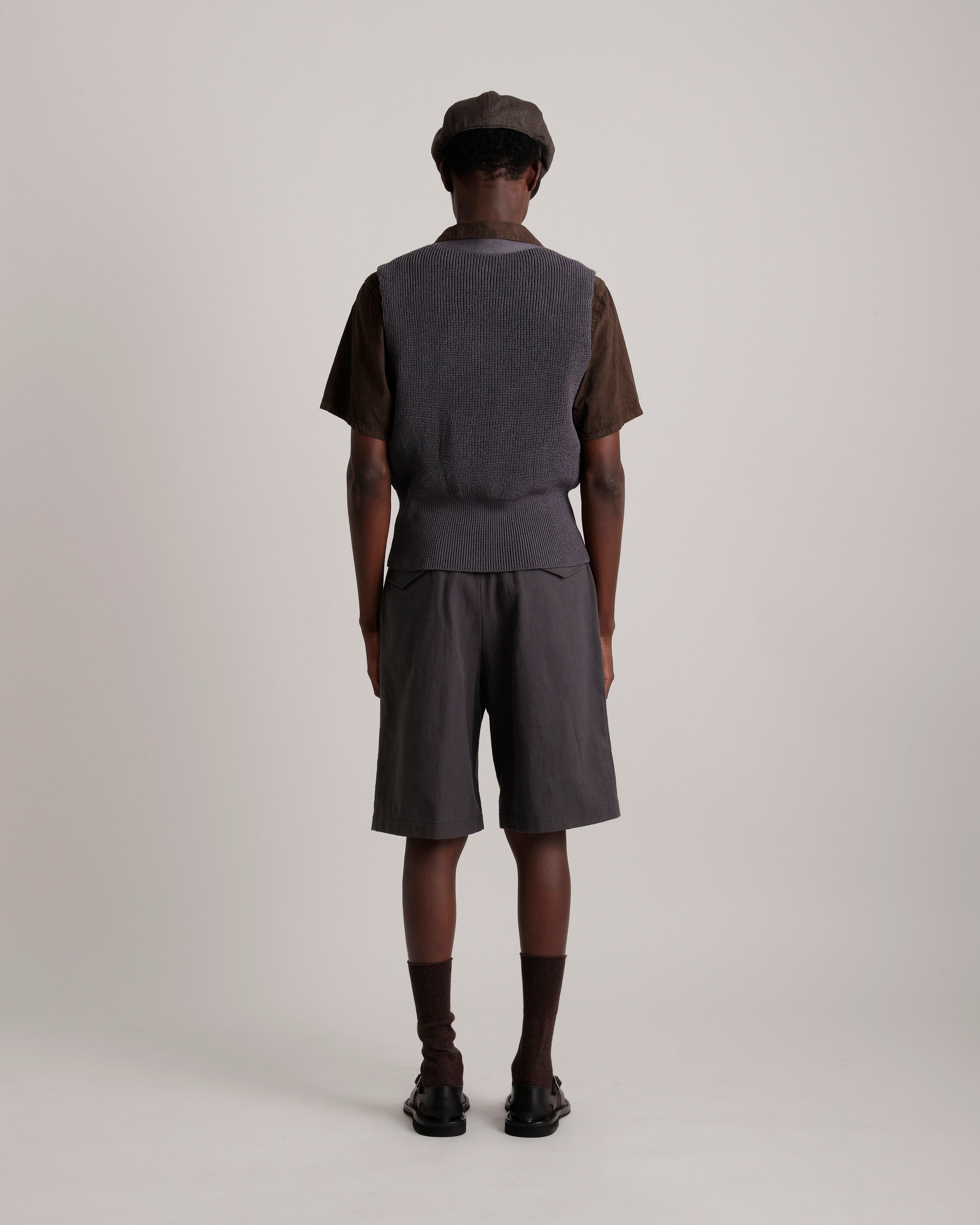 LOT.532 V NECK VEST