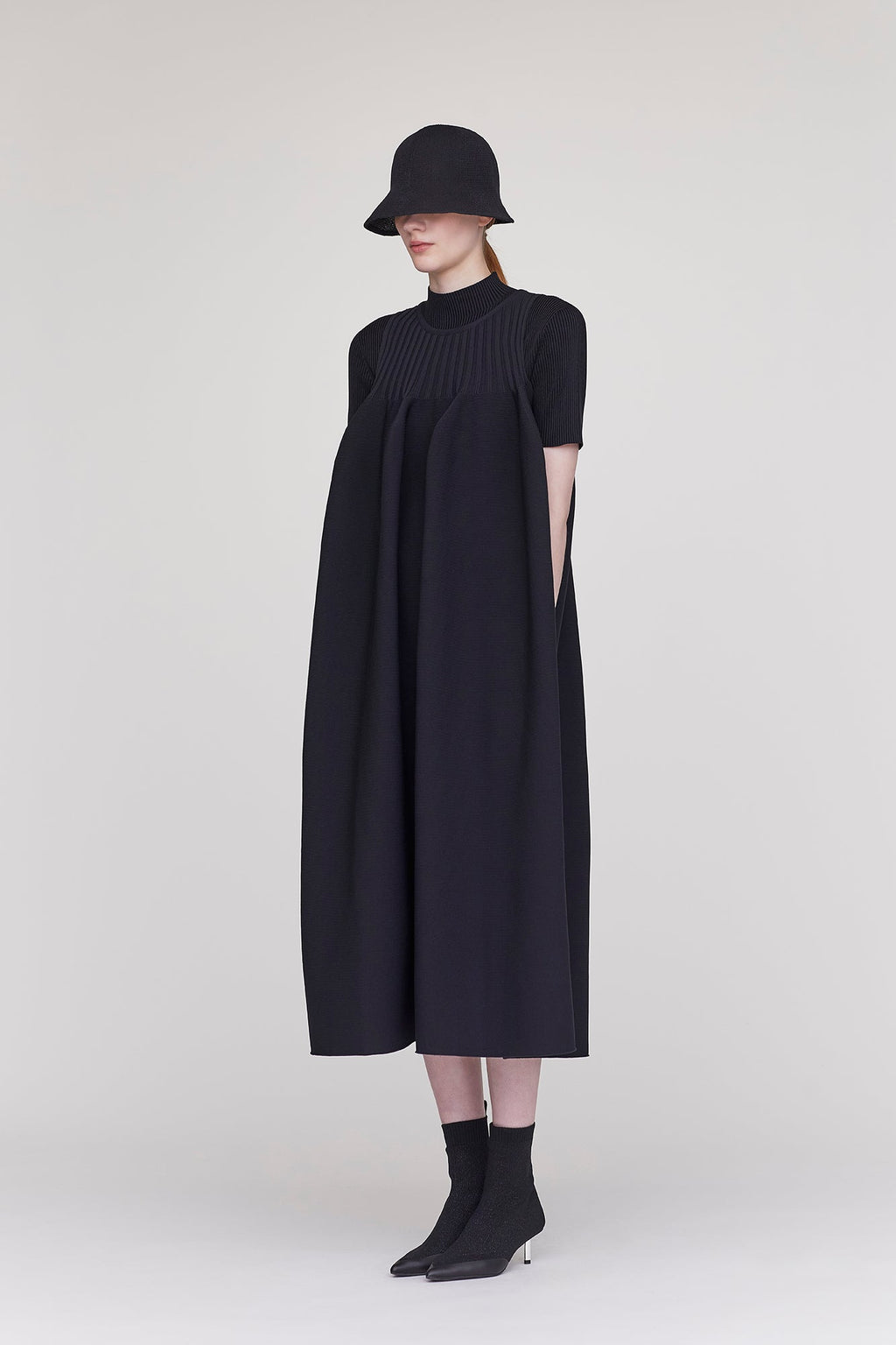 MESH KNIT ASYMMETRIC HAT