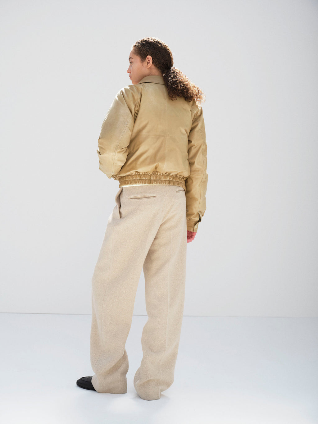 FINE CALF LEATHER DOWN BLOUSON