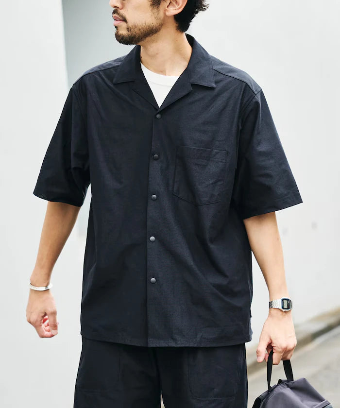 Open Collar Short Sleeve Shirt & Easy Shorts Travel Setup Fabric by SOLOTEX(R)