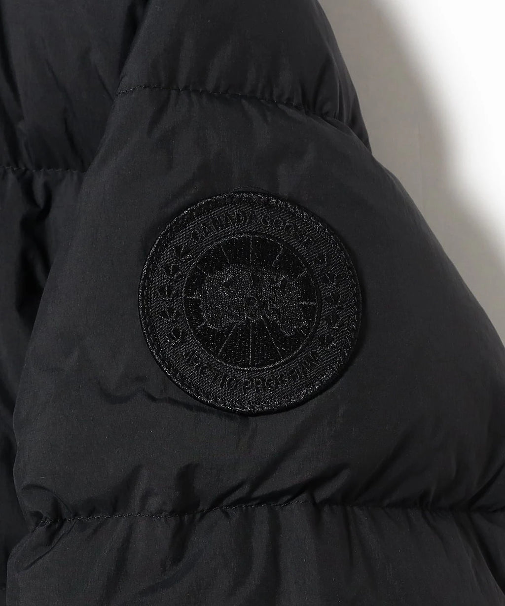 CANADA GOOSE Chelsea Parka Japan Exclusive