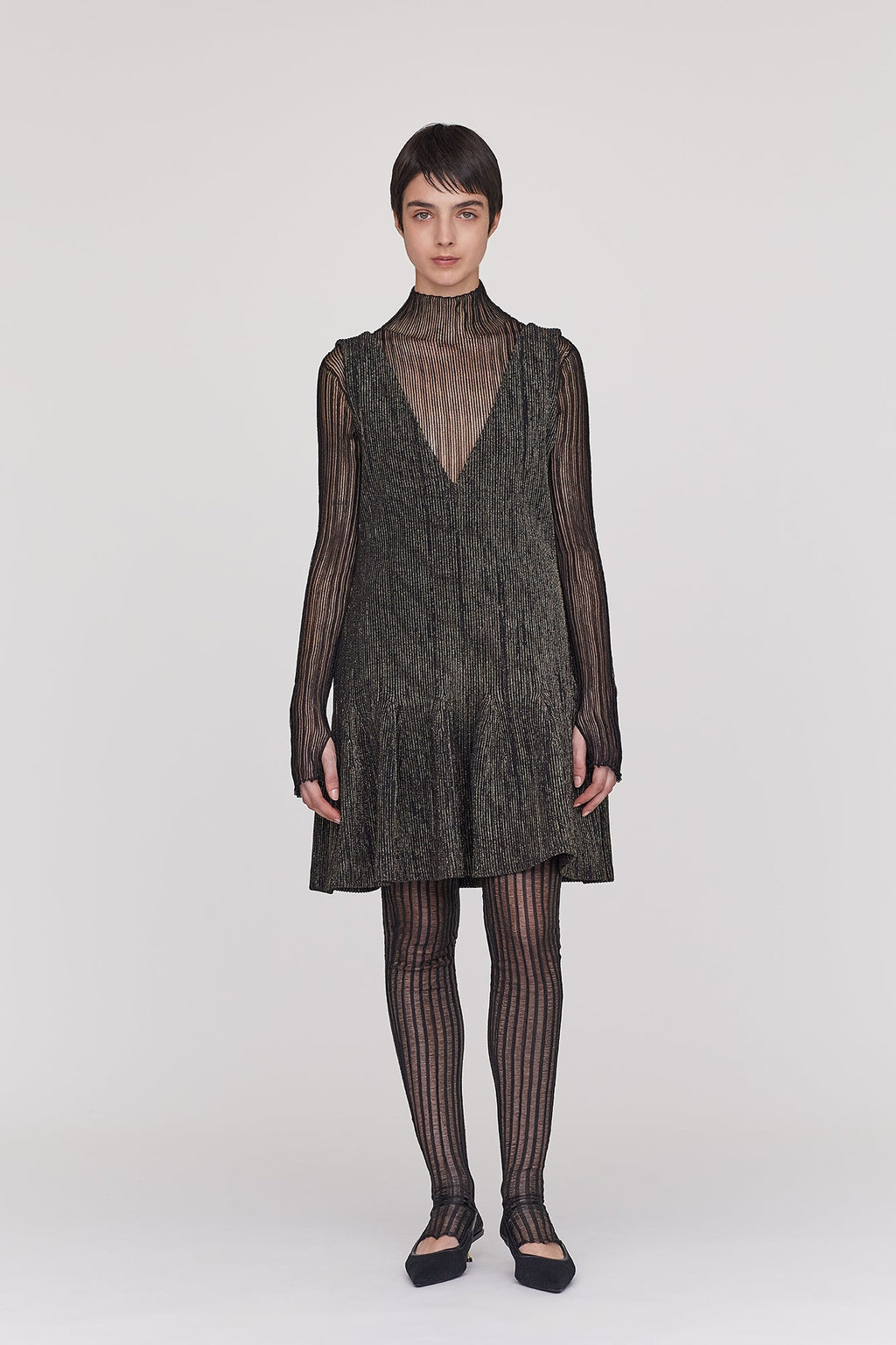 HYPHA V-NECK SLEEVELESS DRESS