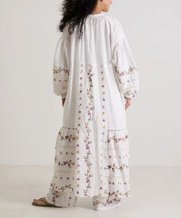 Dobby Floral Embroidery x Lace Dress
