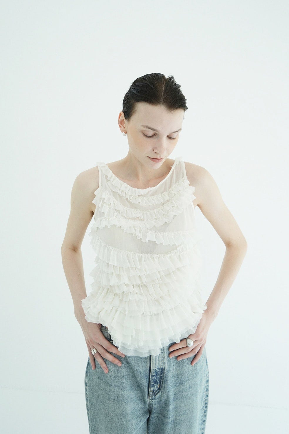 RANDOM FRILL SHEER N/S TOPS