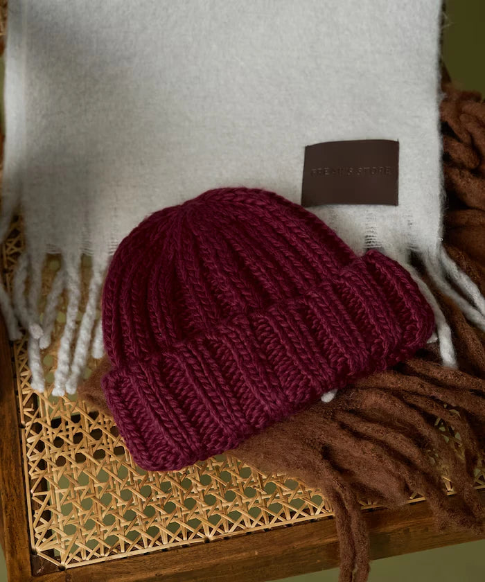 Thick-knit beanie
