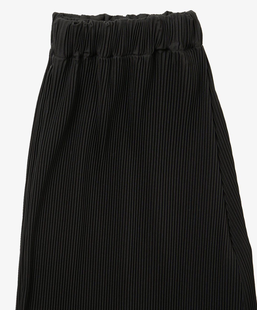 circular short pants pleats black with pockets