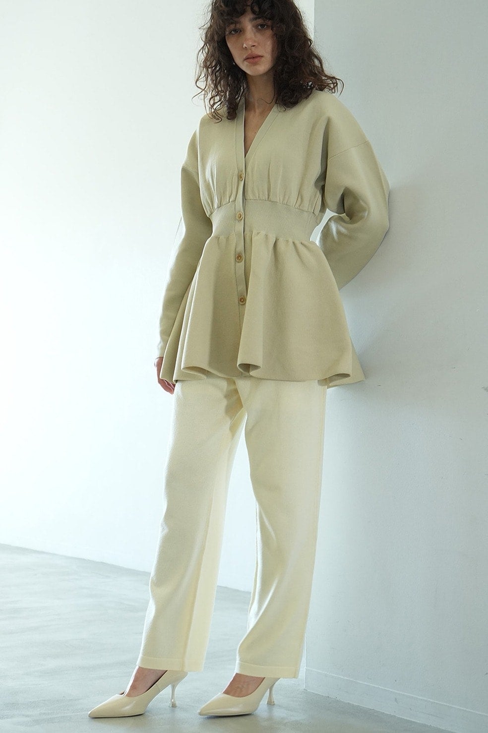 KNIT TUCK PANTS