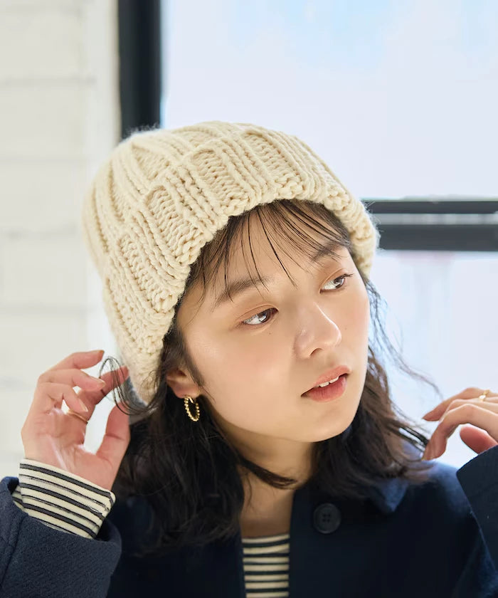 Thick-knit beanie