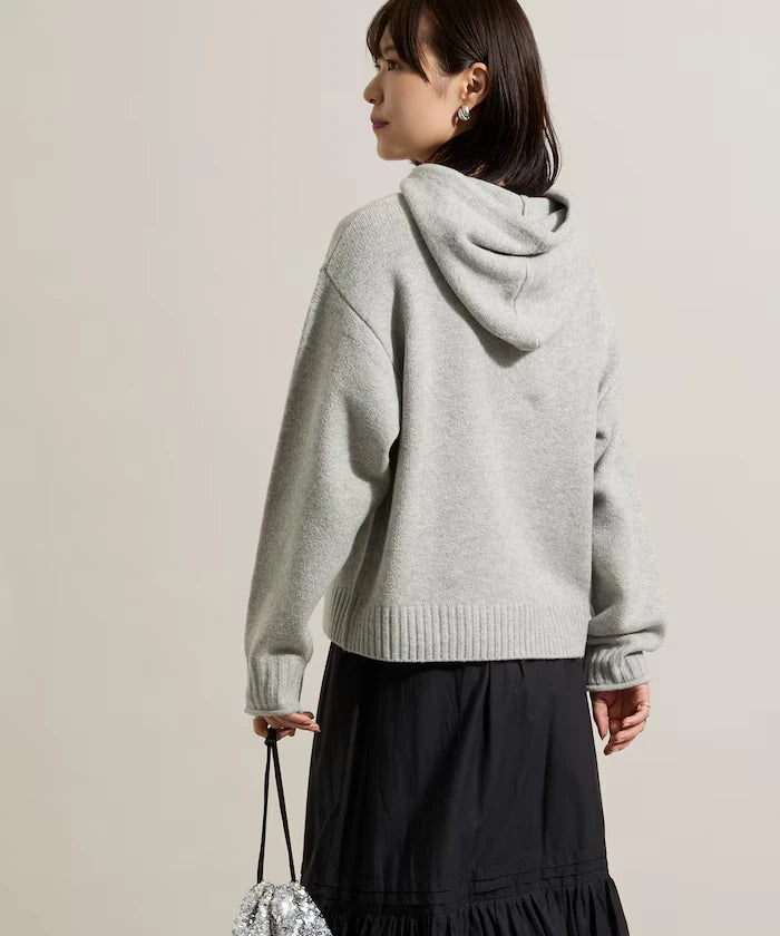 Knit hoodie with pockets