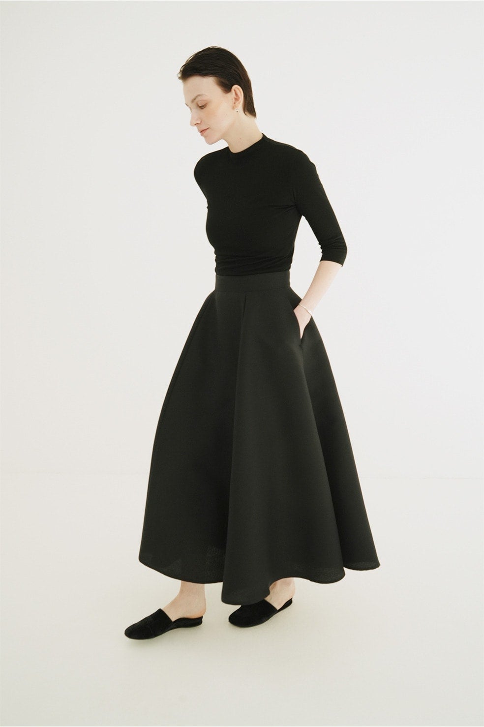 VOLUME FLARE SKIRT