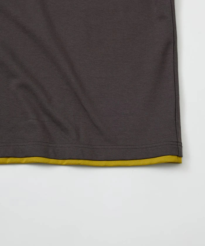 Relaxed Fit Reversible Cardboard Short Sleeve T-Shirt / Color Design