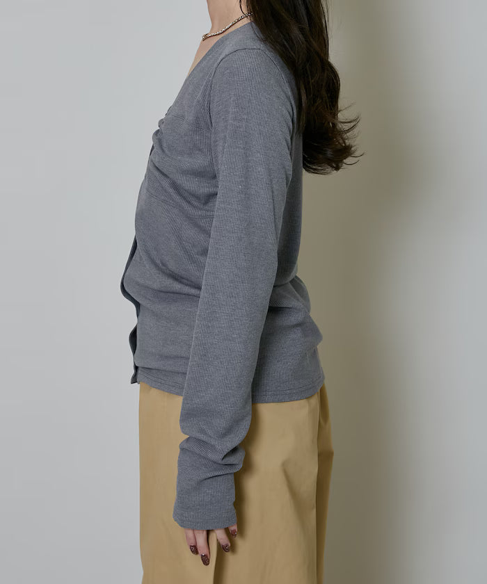 Layered-style V-neck cardigan limited edition