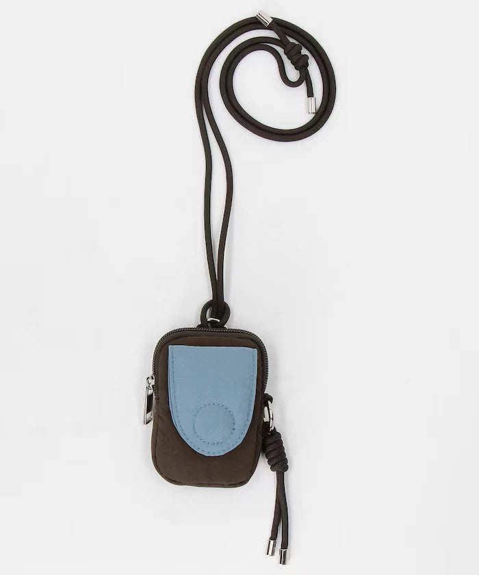 Multi Pouch with Magnetic Eyeglasses Holder