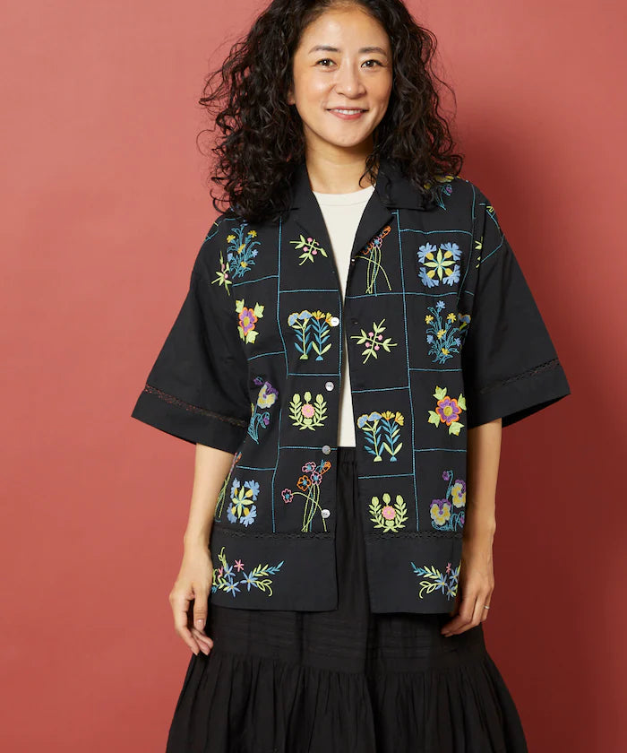 Patchwork Flower Embroidery Shirt