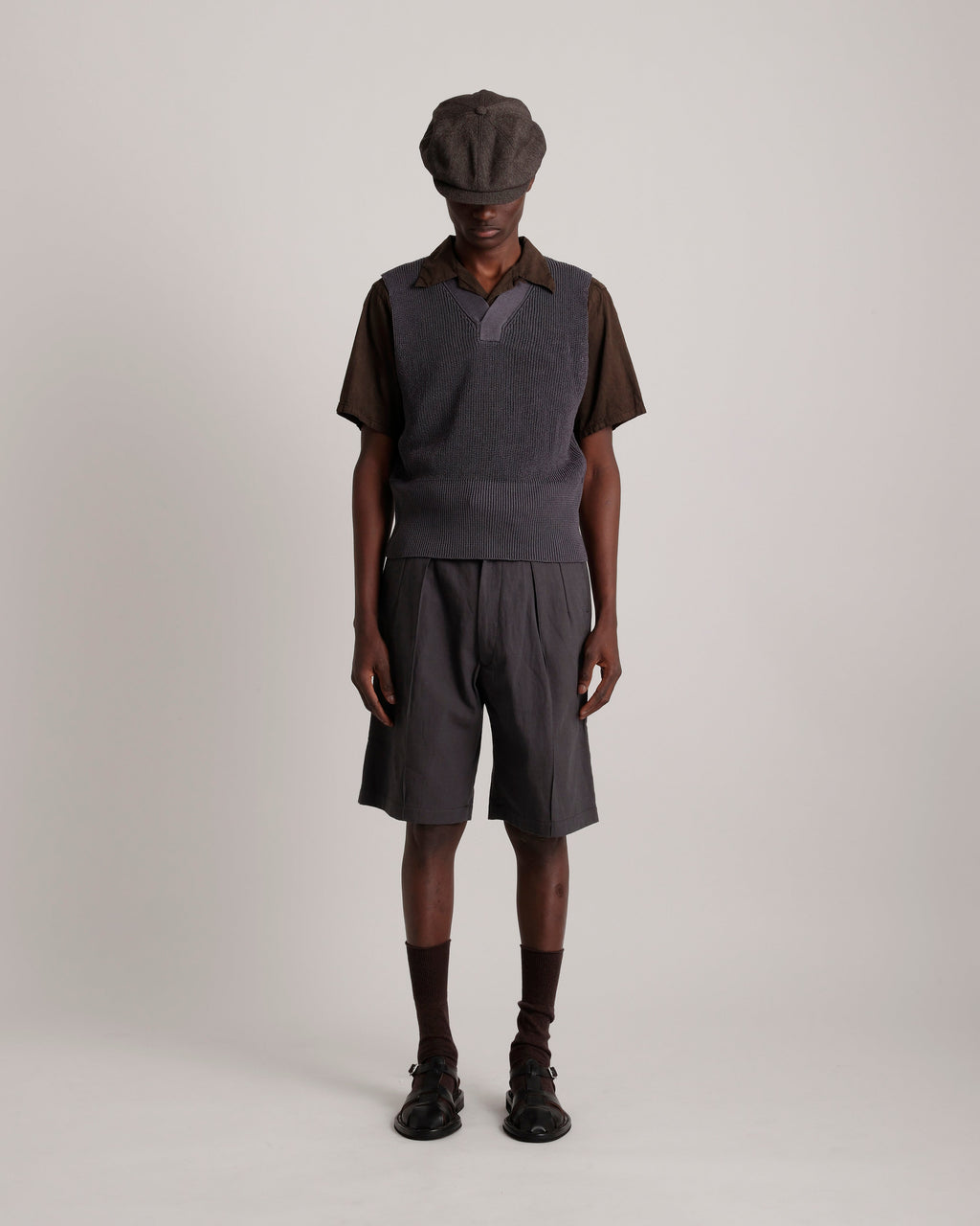 LOT.532 V NECK VEST